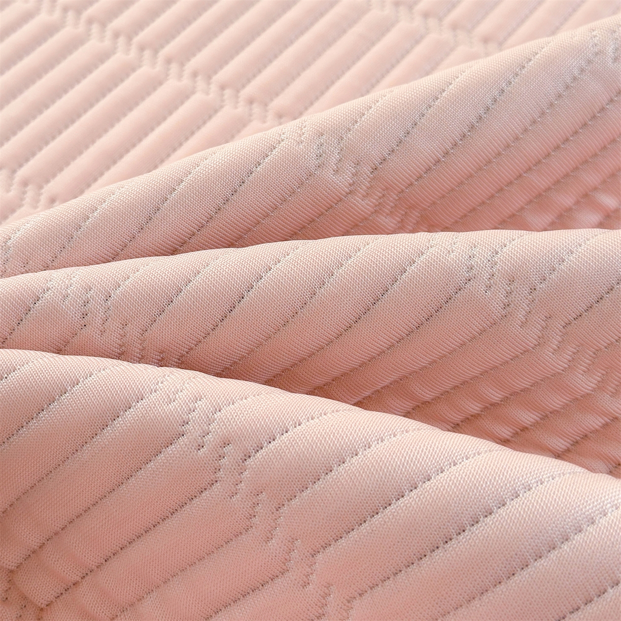 91家纺网 家纺一手货源 找家纺 源舍家纺 2026新款泰迪爱兰系列学生床冰豆豆凉席空调软席 粉莓熊眠-粉