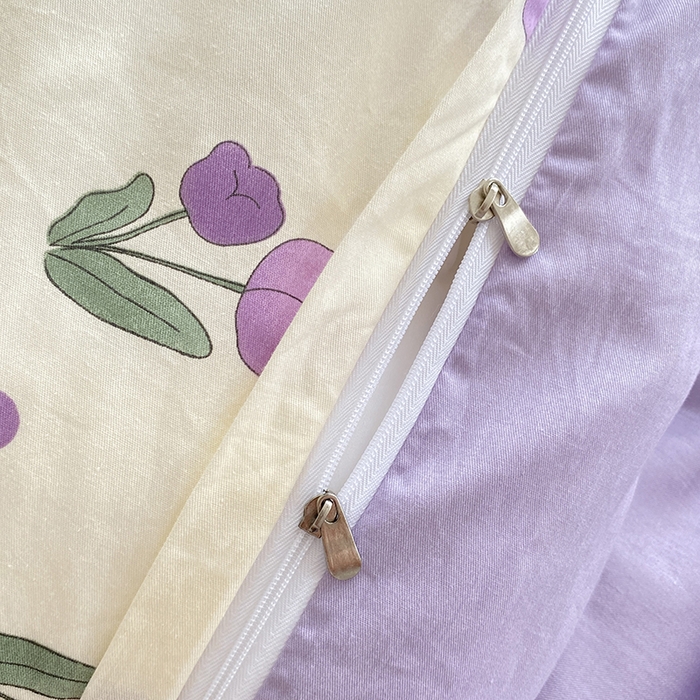 91家纺网 家纺一手货源 找家纺 宇彬家纺 2026直播新款13372A类全棉纯棉印花单双人被套喷气小清新简约热款学生被罩 束朵-紫