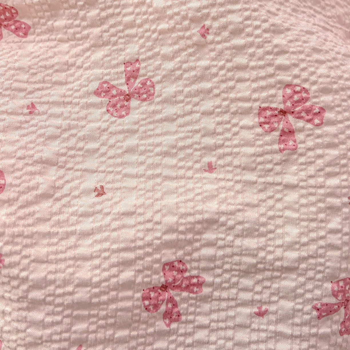 91家纺网 家纺一手货源 找家纺 金梦拉家纺 2026新款泡芙纱全棉小黑花边夏被四件套 可爱蝴蝶结