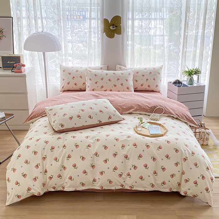 91家纺网 家纺一手货源 找家纺 宇彬家纺 2026直播新款13372A类全棉纯棉印花单双人被套喷气小清新简约热款学生被罩 湘音-粉