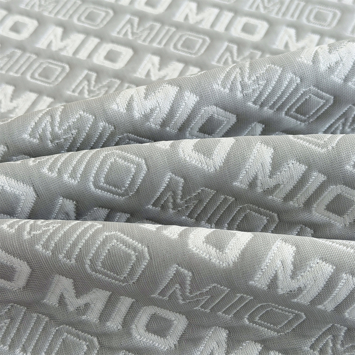 91家纺网 家纺一手货源 找家纺 源舍家纺 2026新款A类高端pe双面乙纶冰豆豆凉席空调软席摩登MIO系列（提供买家秀） 摩登MIO-灰 床席款