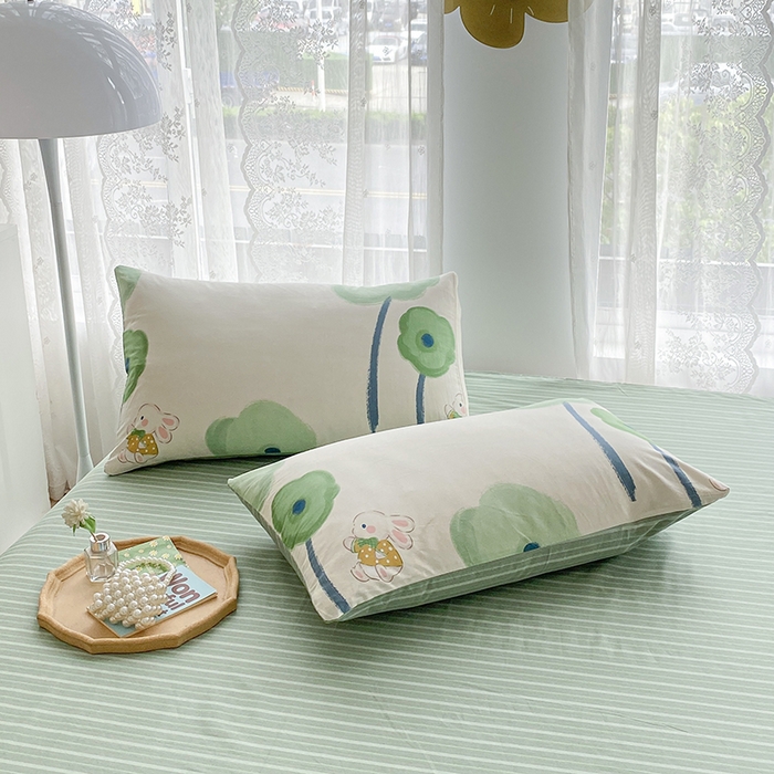 91家纺网 家纺一手货源 找家纺 宇彬家纺 2026直播新款13372A类全棉纯棉印花单双人被套喷气小清新简约热款学生被罩 星云集