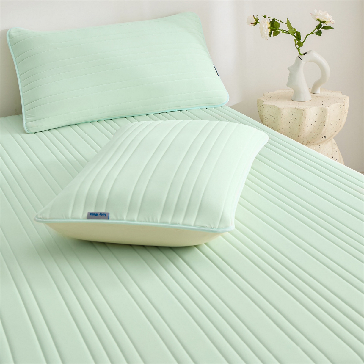 91家纺网 家纺一手货源 找家纺 唯爱品 2026新款星球凉感夏凉垫床笠款 星球凉感垫 浅绿