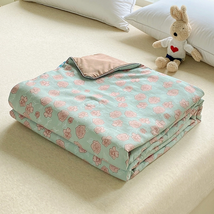 91家纺网 家纺一手货源 找家纺 （总）畅畅家纺 2026新款高档100支长绒棉高定提花夹棉床盖纯色四件套