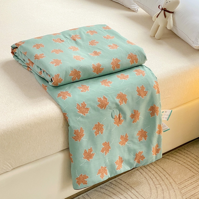 91家纺网 家纺一手货源 找家纺 畅畅家纺 2026新款A类水洗棉麻双层纱夏被夏凉被空调被四件套 枫叶