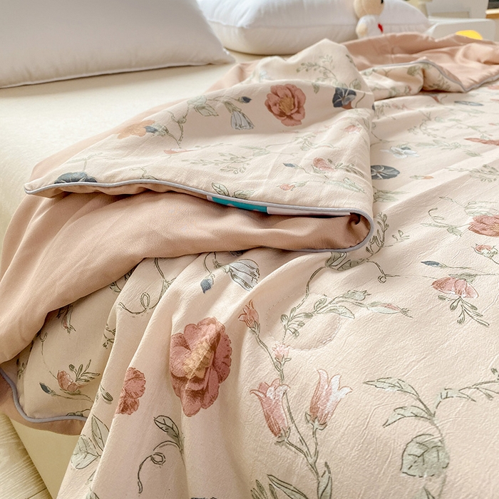 91家纺网 家纺一手货源 找家纺 畅畅家纺 2026新款A类水洗棉麻双层纱夏被夏凉被空调被四件套 夕颜