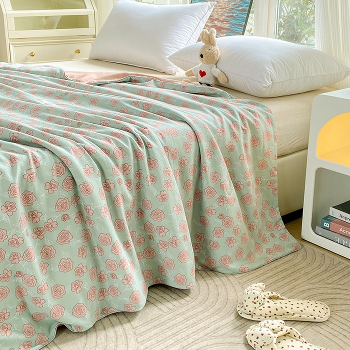 91家纺网 家纺一手货源 找家纺 畅畅家纺 2026新款A类水洗棉麻双层纱夏被夏凉被空调被四件套 法式玫瑰