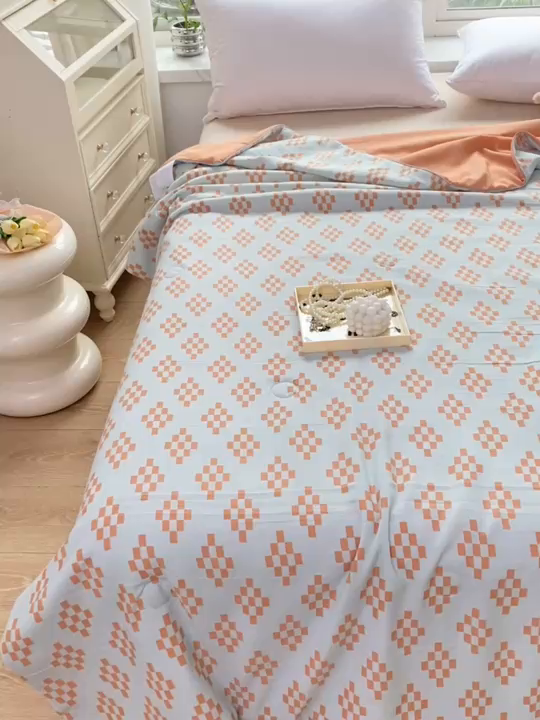 91家纺网 家纺一手货源 找家纺 畅畅家纺 2026新款A类水洗棉麻双层纱夏被夏凉被空调被四件套 长方格