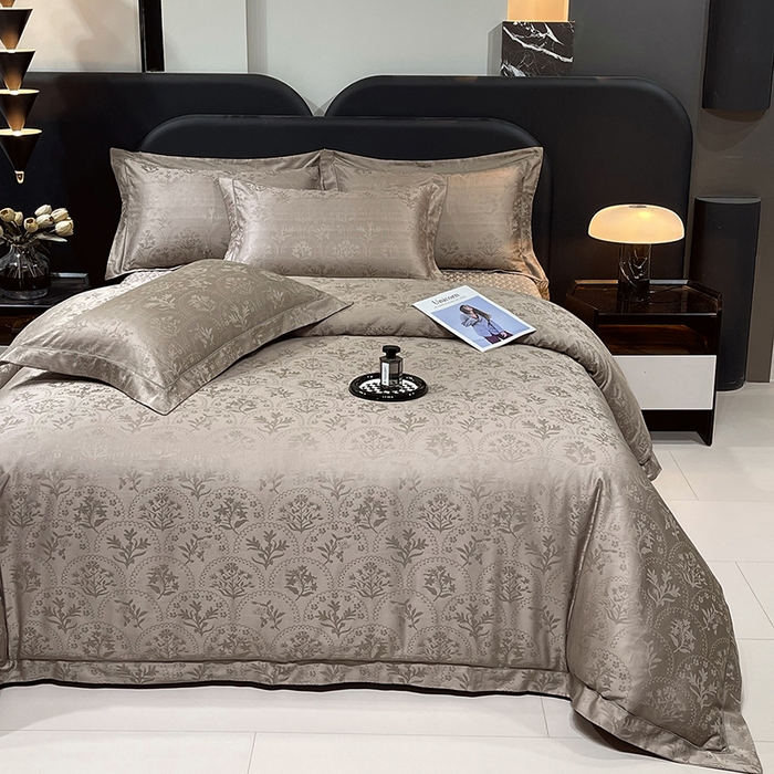 91家纺网 家纺一手货源 找家纺 （总）畅畅家纺 2026新款高档100支长绒棉高定提花夹棉床盖纯色四件套