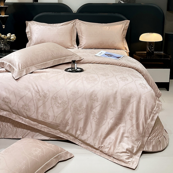 91家纺网 家纺一手货源 找家纺 畅畅家纺 2026新款高档100支长绒棉高定提花夹棉床盖纯色四件套 罗维娜-香槟