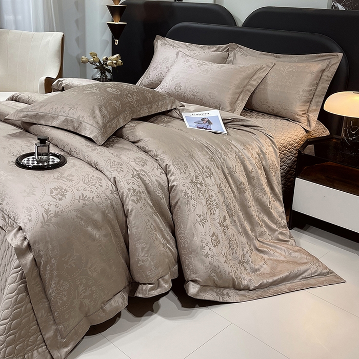 91家纺网 家纺一手货源 找家纺 畅畅家纺 2026新款高档100支长绒棉高定提花夹棉床盖纯色四件套 锦枝-咖