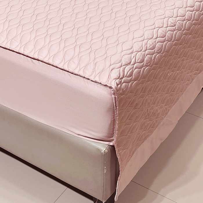 91家纺网 家纺一手货源 找家纺 畅畅家纺 2026新款高档100支长绒棉高定提花夹棉床盖纯色四件套 雅颂-粉