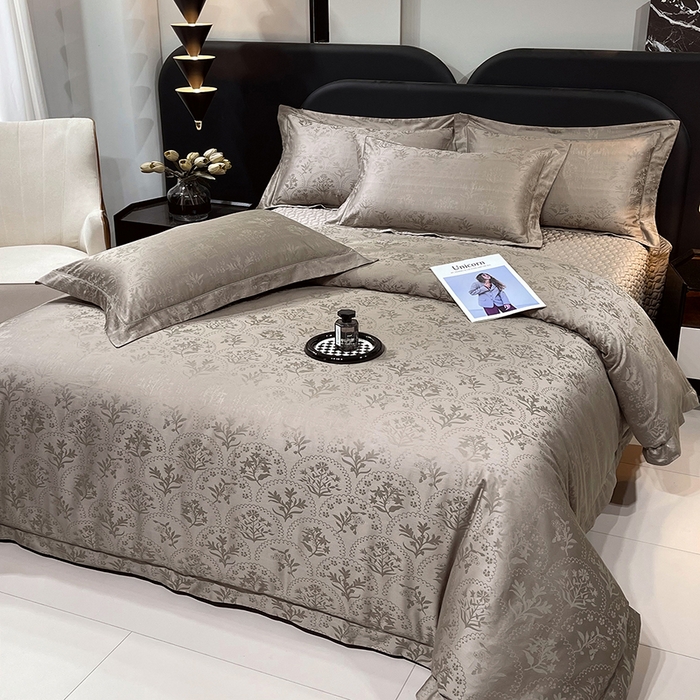 91家纺网 家纺一手货源 找家纺 畅畅家纺 2026新款高档100支长绒棉高定提花夹棉床盖纯色四件套 锦枝-咖