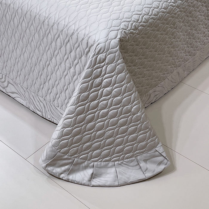 91家纺网 家纺一手货源 找家纺 畅畅家纺 2026新款高档100支长绒棉高定提花夹棉床盖纯色四件套 雅颂-灰