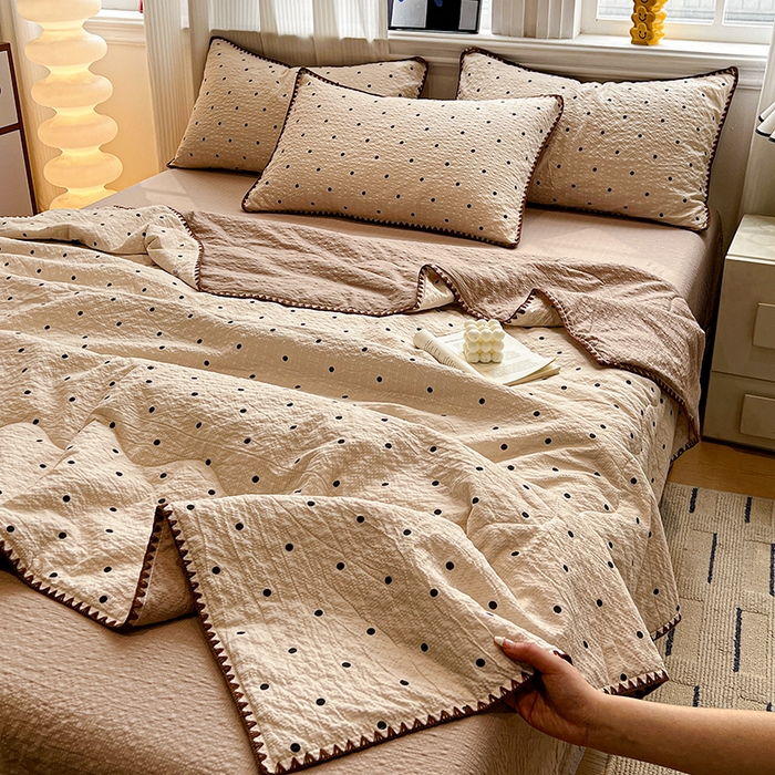 91家纺网 家纺一手货源 找家纺 （总）一比一家纺 2026春夏新款三角针泡芙纱夏被夏凉被空调被四件套