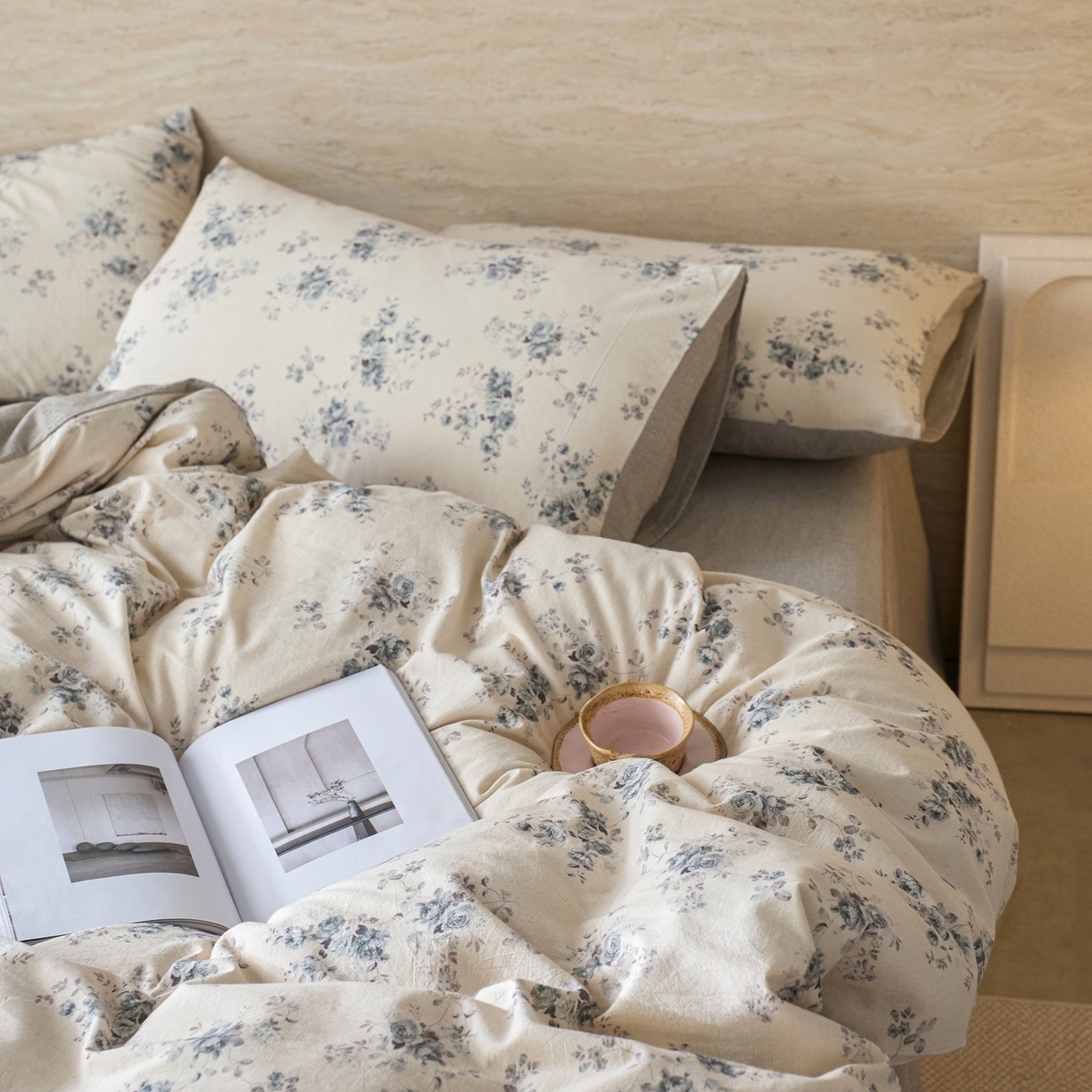 91家纺网 家纺一手货源 找家纺 亿梵家居 2026春夏新款A类棉麻印花四件套 法式风情