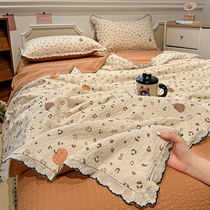 91家纺网 家纺一手货源 找家纺 （总）一比一家纺 2026新款法式花边泡芙纱夏被四件套