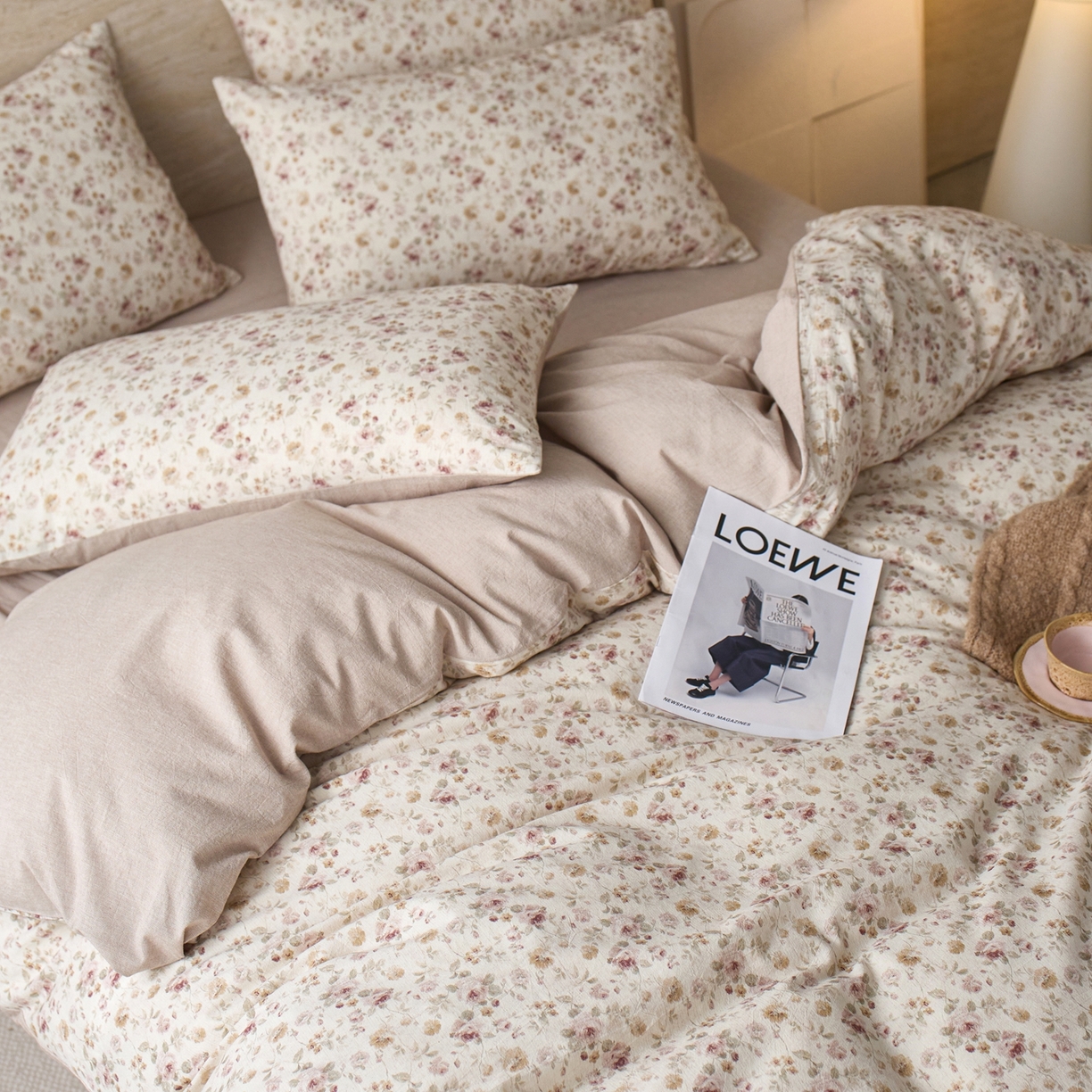 91家纺网 家纺一手货源 找家纺 亿梵家居 2026春夏新款A类棉麻印花四件套 红唇之吻