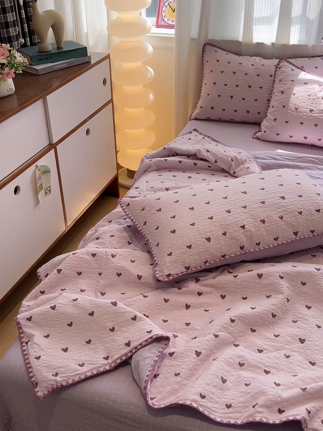 91家纺网 家纺一手货源 找家纺 一比一家纺 2026春夏新款三角针泡芙纱夏被夏凉被空调被四件套 三角针夏被-爱心紫