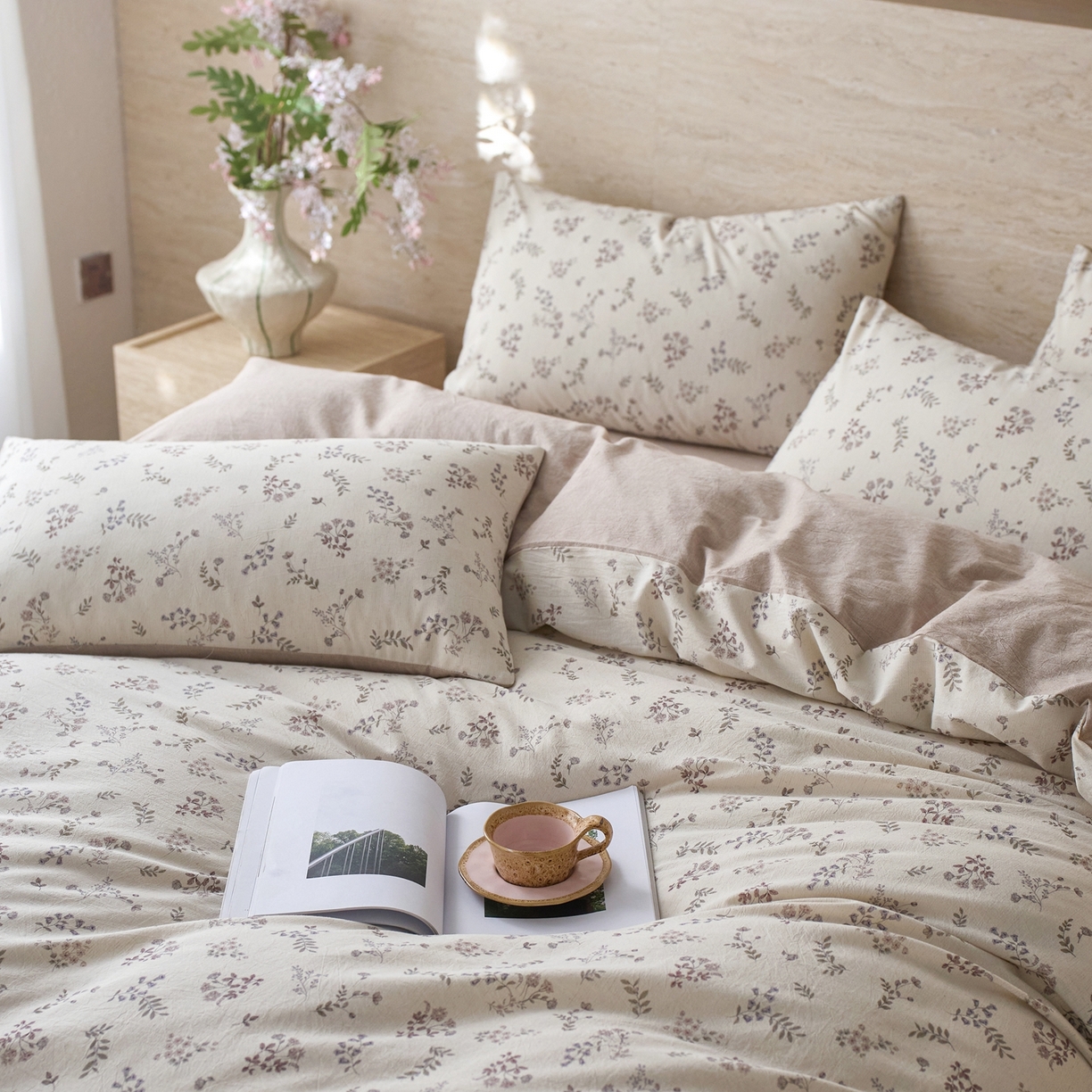 91家纺网 家纺一手货源 找家纺 亿梵家居 2026春夏新款A类棉麻印花四件套 花间微澜