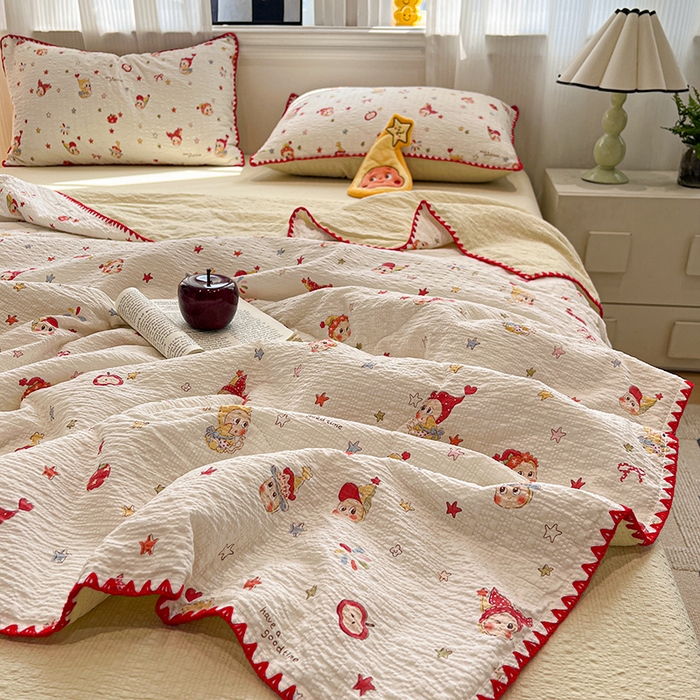 91家纺网 家纺一手货源 找家纺 一比一家纺 2026春夏新款三角针泡芙纱夏被夏凉被空调被四件套 三角针夏被-蛋糕星人