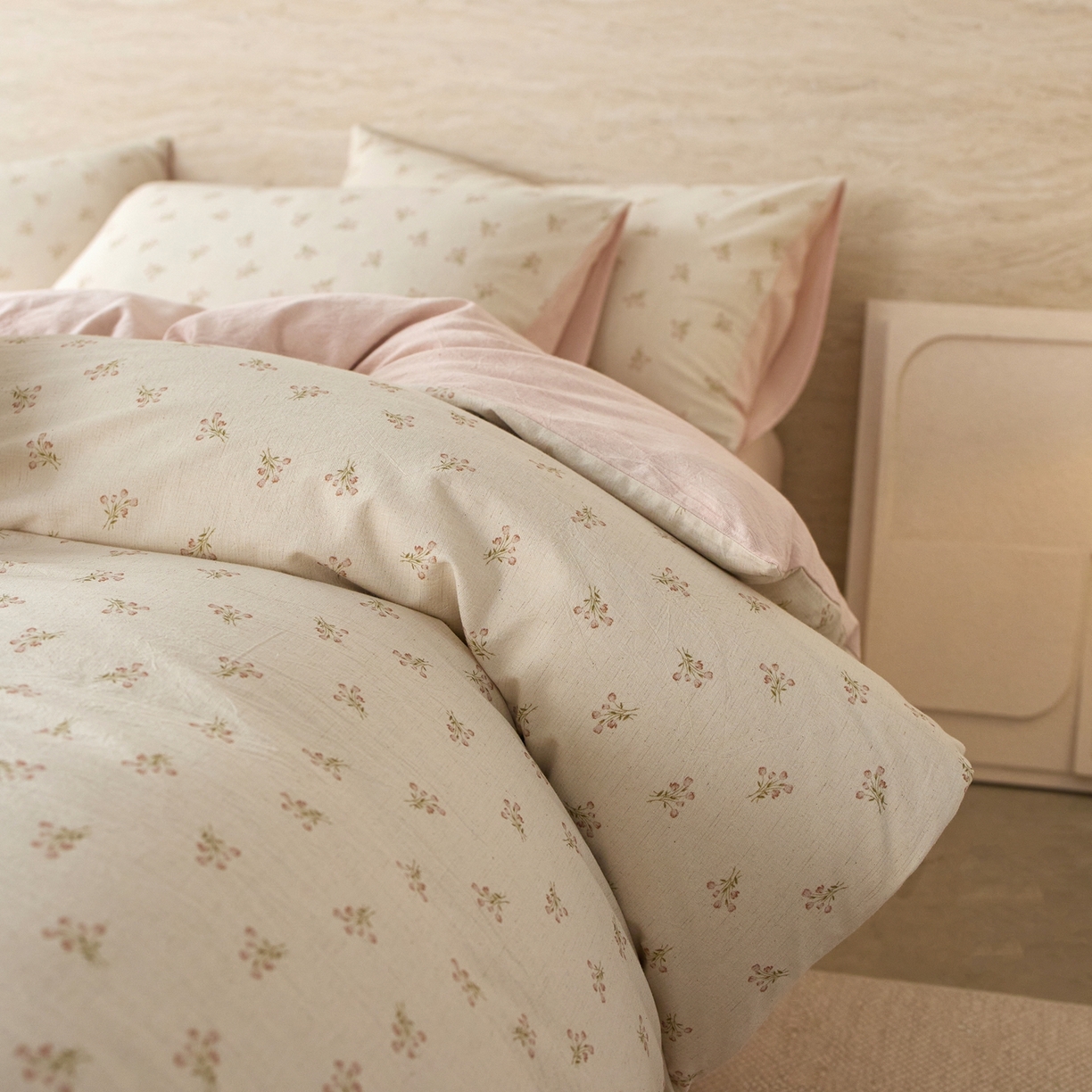 91家纺网 家纺一手货源 找家纺 亿梵家居 2026春夏新款A类棉麻印花四件套 花序