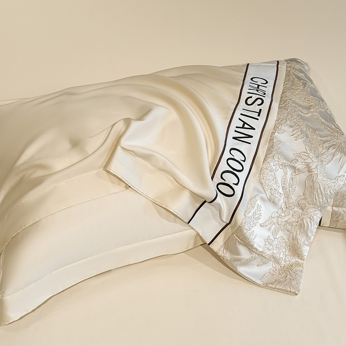 91家纺网 家纺一手货源 找家纺 苏源家居 2026新款轻奢水洗天丝刺绣拼接浮雕夏被夏凉被空调被四件套-梦境 梦境-奶白