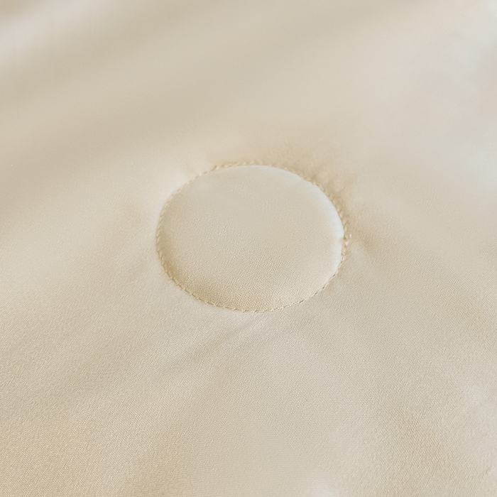 91家纺网 家纺一手货源 找家纺 苏源家居 2026新款轻奢水洗天丝刺绣拼接浮雕夏被夏凉被空调被四件套-梦境 梦境-奶白