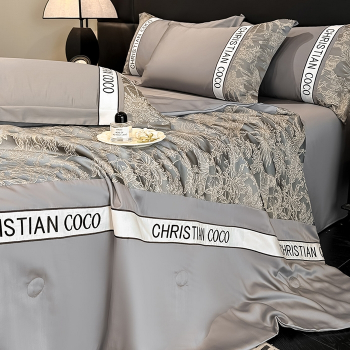 91家纺网 家纺一手货源 找家纺 苏源家居 2026新款轻奢水洗天丝刺绣拼接浮雕夏被夏凉被空调被四件套-梦境 梦境-浅灰