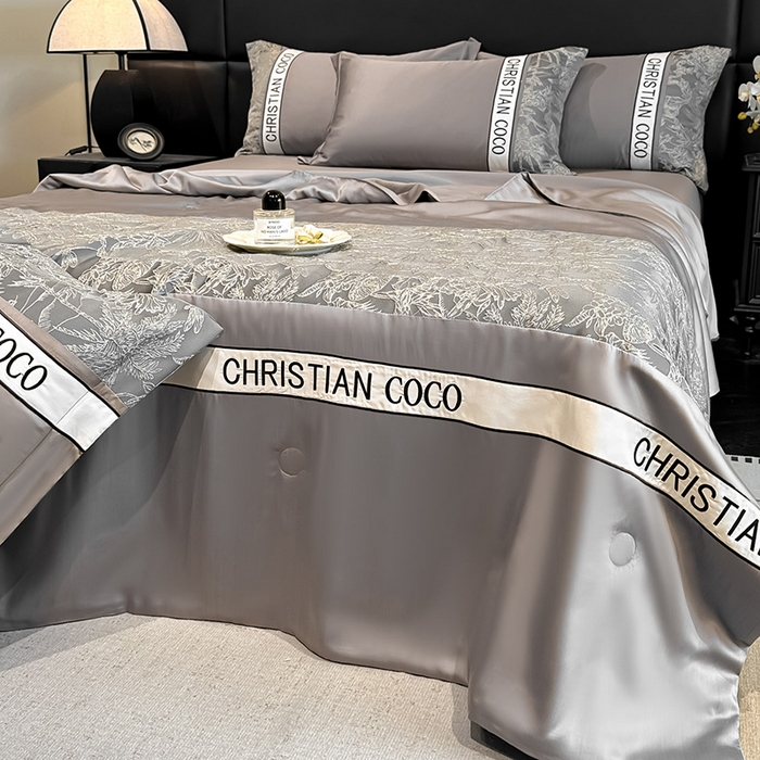 91家纺网 家纺一手货源 找家纺 苏源家居 2026新款轻奢水洗天丝刺绣拼接浮雕夏被夏凉被空调被四件套-梦境 梦境-浅灰