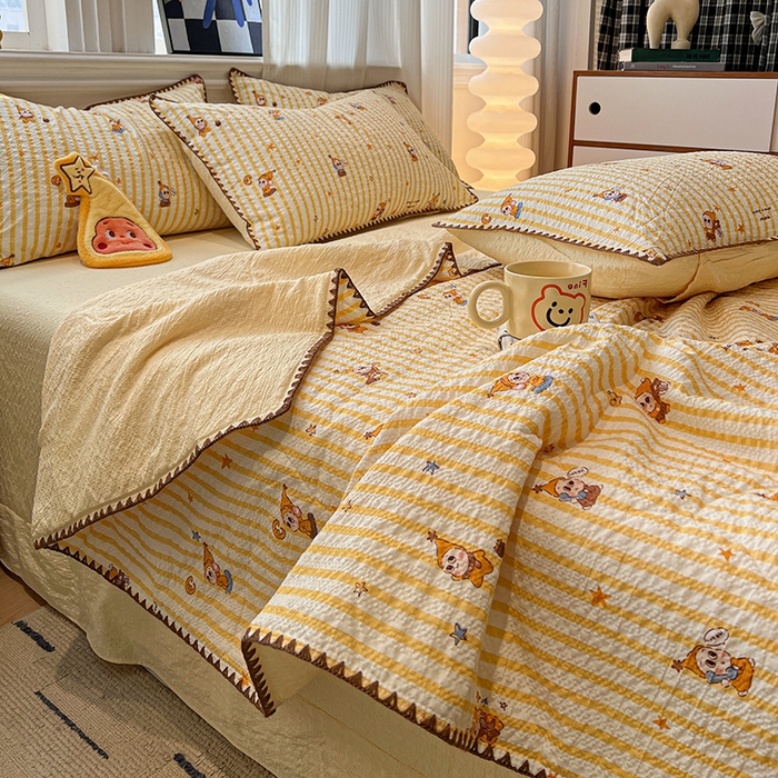 91家纺网 家纺一手货源 找家纺 一比一家纺 2026春夏新款三角针泡芙纱夏被夏凉被空调被四件套 三角针夏被-哈喽星人