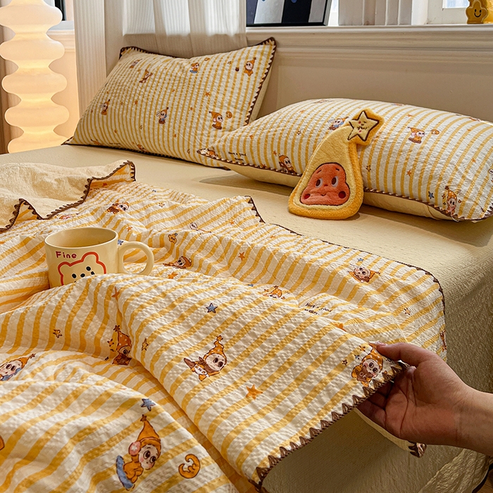 91家纺网 家纺一手货源 找家纺 一比一家纺 2026春夏新款三角针泡芙纱夏被夏凉被空调被四件套 三角针夏被-哈喽星人