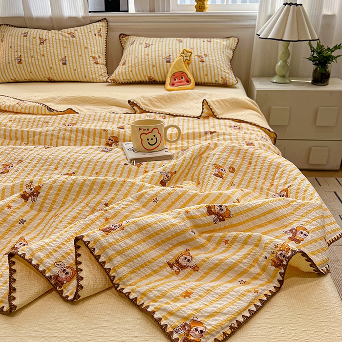 91家纺网 家纺一手货源 找家纺 一比一家纺 2026春夏新款三角针泡芙纱夏被夏凉被空调被四件套 三角针夏被-哈喽星人