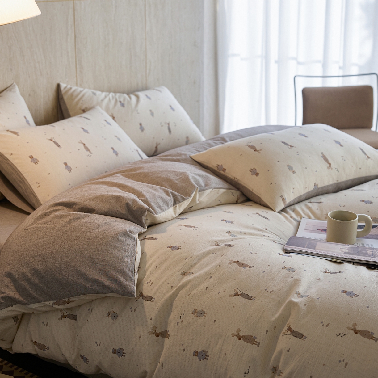 91家纺网 家纺一手货源 找家纺 亿梵家居 2026春夏新款A类棉麻印花四件套 假日乐园