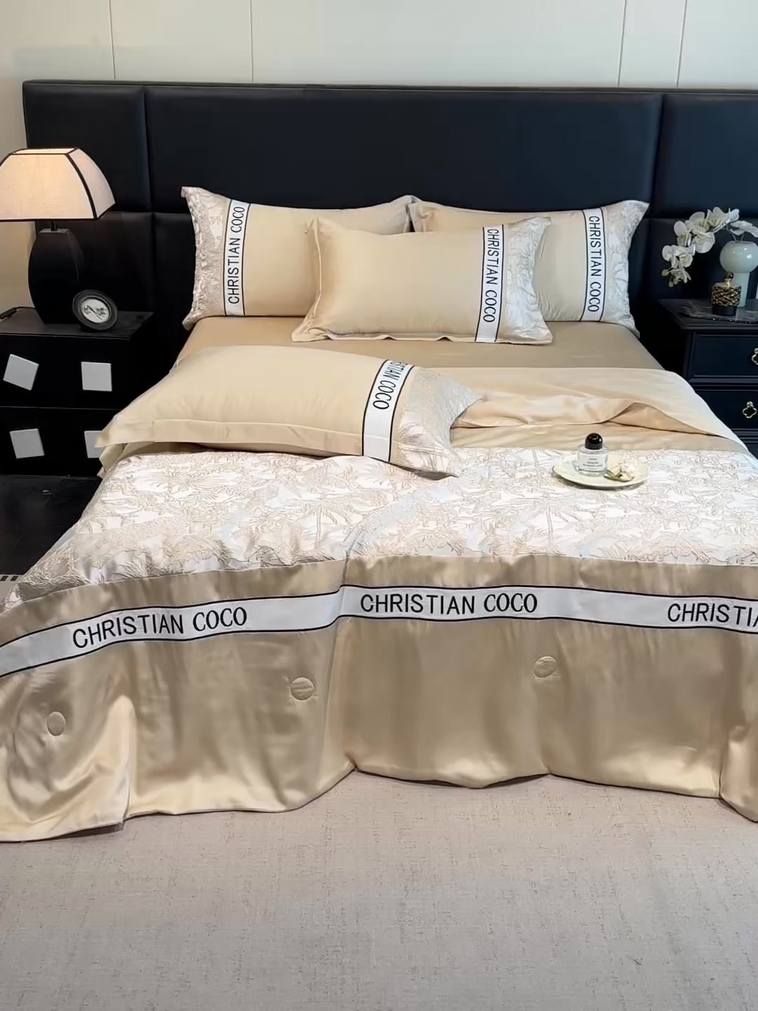 91家纺网 家纺一手货源 找家纺 苏源家居 2026新款轻奢水洗天丝刺绣拼接浮雕夏被夏凉被空调被四件套-梦境 梦境-香槟