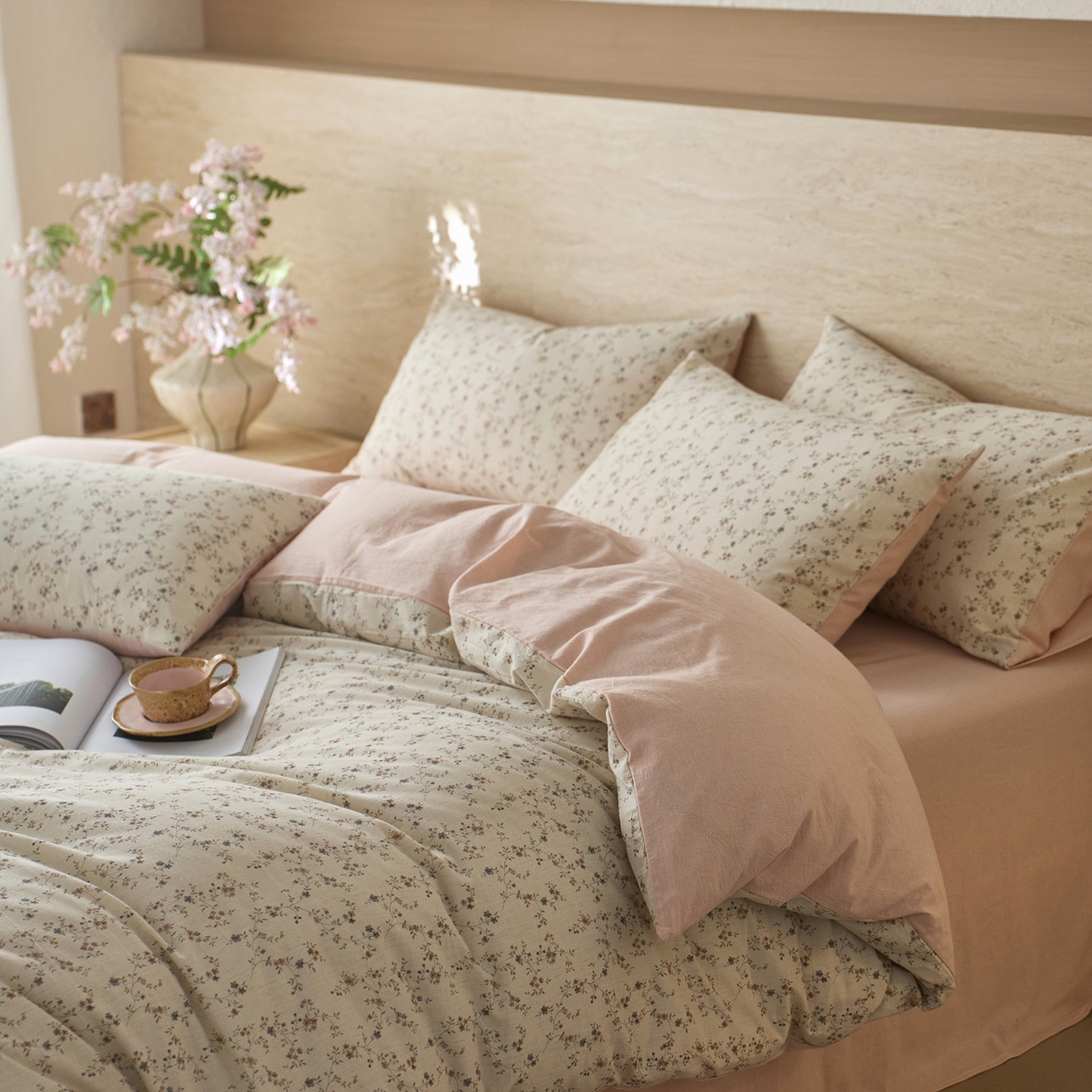 91家纺网 家纺一手货源 找家纺 亿梵家居 2026春夏新款A类棉麻印花四件套 浅夏微风