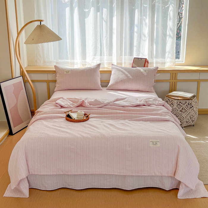 91家纺网 家纺一手货源 找家纺 库里梦家纺 2026春夏新款色织提花棉麻夏被夏凉被空调被四件套 贴标款条纹-粉
