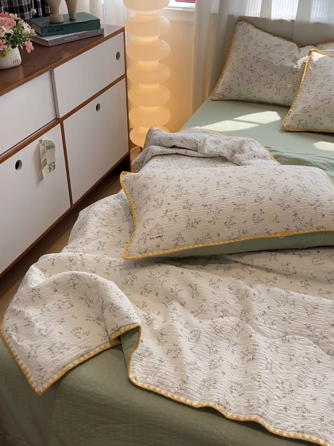 91家纺网 家纺一手货源 找家纺 一比一家纺 2026春夏新款三角针泡芙纱夏被夏凉被空调被四件套 三角针夏被-花枝兔