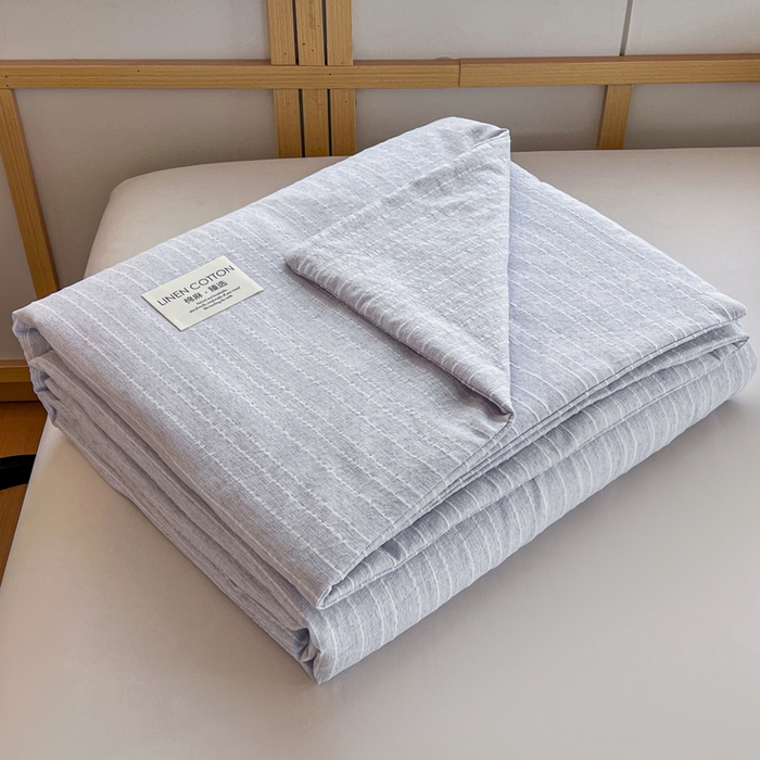 91家纺网 家纺一手货源 找家纺 库里梦家纺 2026春夏新款色织提花棉麻夏被夏凉被空调被四件套 贴标款条纹-蓝