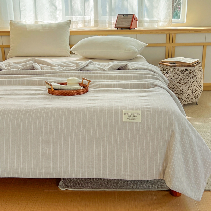 91家纺网 家纺一手货源 找家纺 库里梦家纺 2026春夏新款色织提花棉麻夏被夏凉被空调被四件套 贴标款条纹-香槟