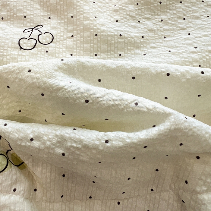 91家纺网 家纺一手货源 找家纺 一比一家纺 2026春夏新款三角针泡芙纱夏被夏凉被空调被四件套 三角针夏被-青色樱桃