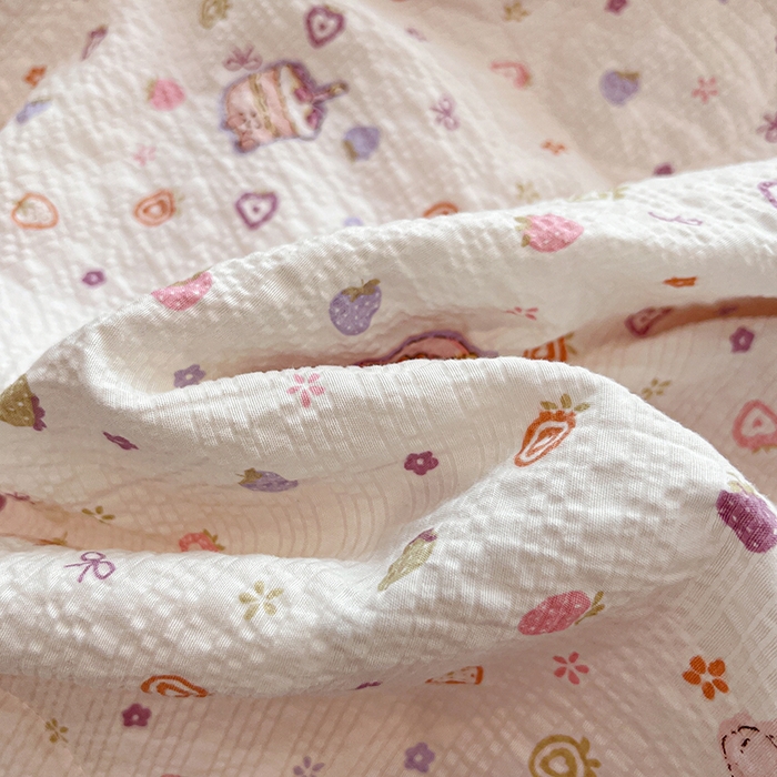 91家纺网 家纺一手货源 找家纺 一比一家纺 2026春夏新款三角针泡芙纱夏被夏凉被空调被四件套 三角针夏被-小黄鸭