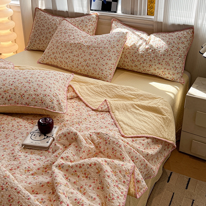 91家纺网 家纺一手货源 找家纺 一比一家纺 2026春夏新款三角针泡芙纱夏被夏凉被空调被四件套 三角针夏被-心愿