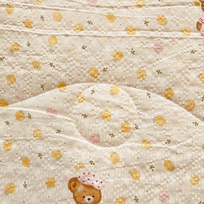 91家纺网 家纺一手货源 找家纺 一比一家纺 2026春夏新款三角针泡芙纱夏被夏凉被空调被四件套 三角针夏被-棕熊宝贝