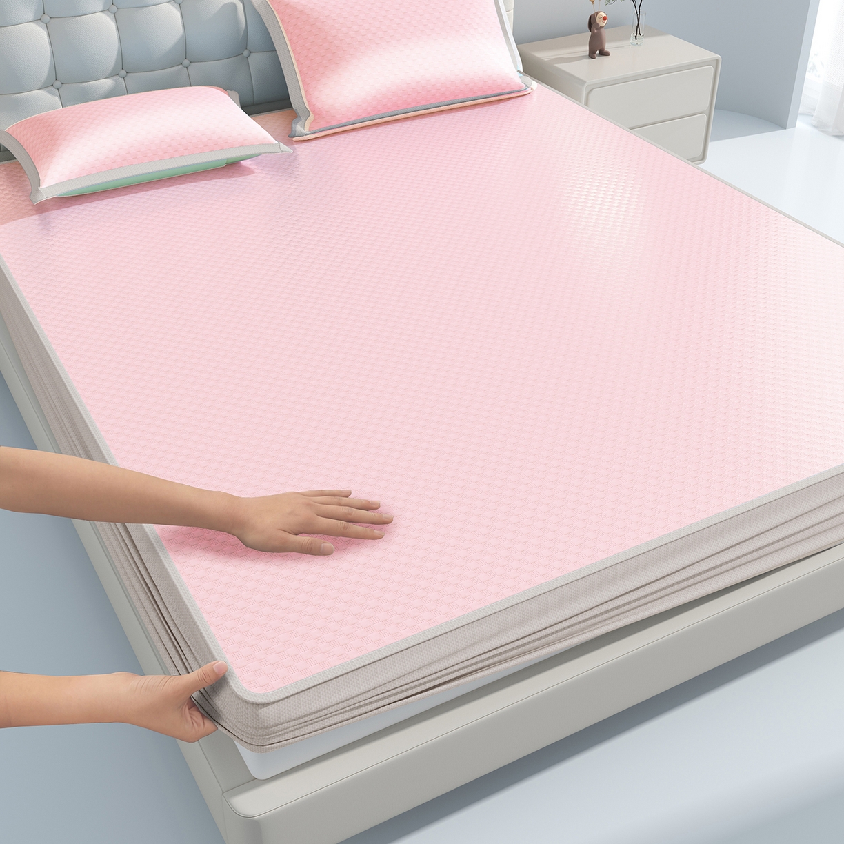 91家纺网 家纺一手货源 找家纺 曼陀罗 2026新款海洋丝凉感冰咖方格凉席-床笠款 粉黛玉