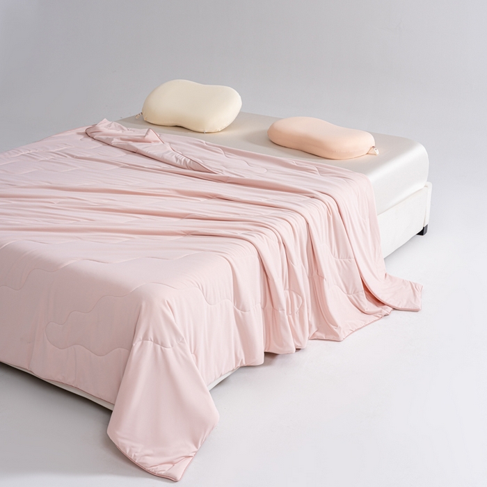 91家纺网 家纺一手货源 找家纺 CINNY馨宜 2026春夏新款瓜瓜锦氨凉感夏被夏凉被空调被 珊瑚粉