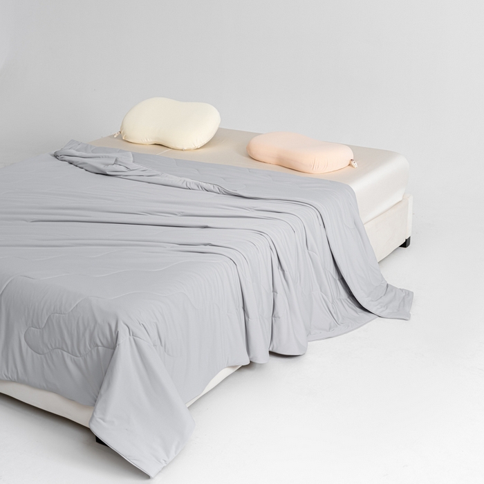 91家纺网 家纺一手货源 找家纺 CINNY馨宜 2026春夏新款瓜瓜锦氨凉感夏被夏凉被空调被 青城灰