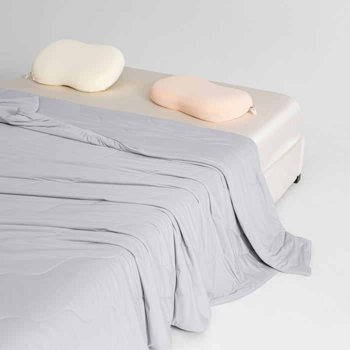 91家纺网 家纺一手货源 找家纺 CINNY馨宜 2026春夏新款瓜瓜锦氨凉感夏被夏凉被空调被 青城灰