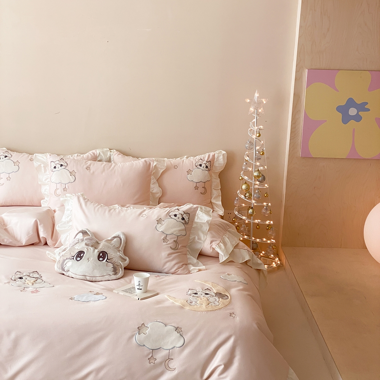 91家纺网 家纺一手货源 找家纺 （总）莎臣豹 2026新款100支新疆长绒棉四件套-甜梦小喵