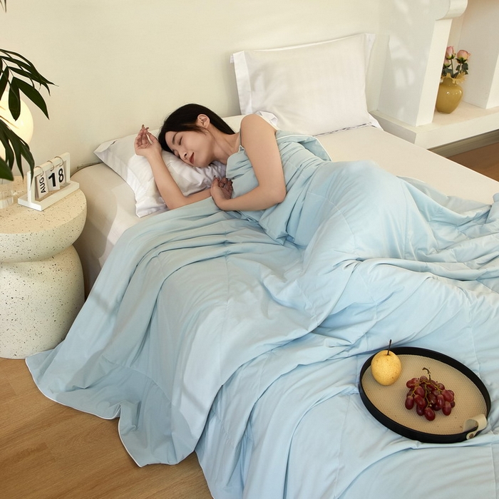 91家纺网 家纺一手货源 找家纺 库里梦家纺 2026新款A类母婴级冰肤凉感夏被锦氨双面凉皮皮夏凉被 凉皮皮-蓝
